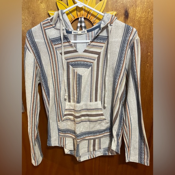 womens tops, heels, and shoes! - Picture 6 of 13